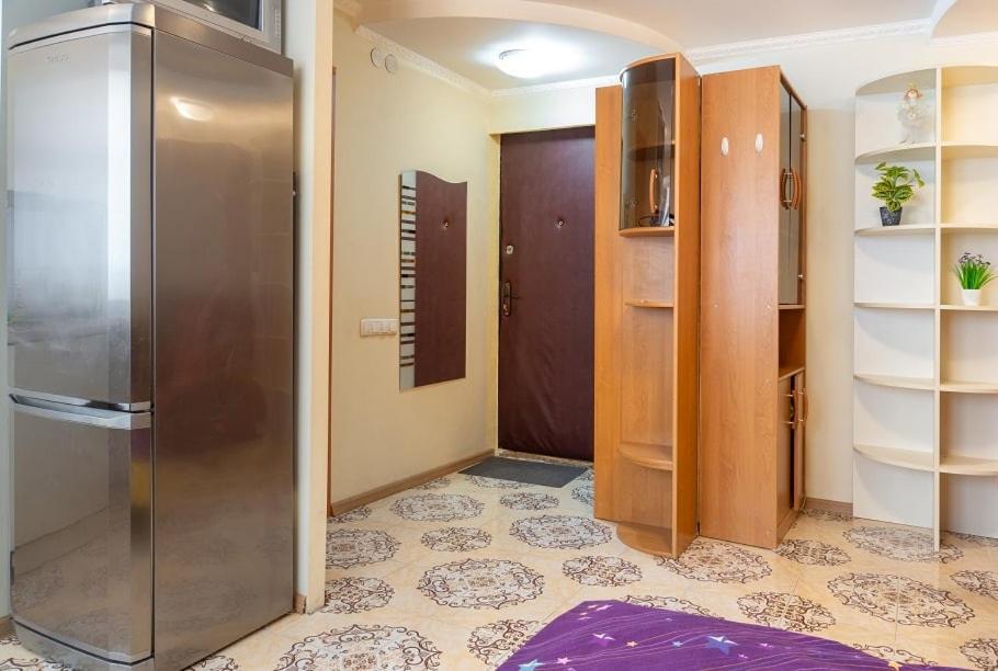 Khoroshaya Kvartira Goloseevskaya 3 Apartment
