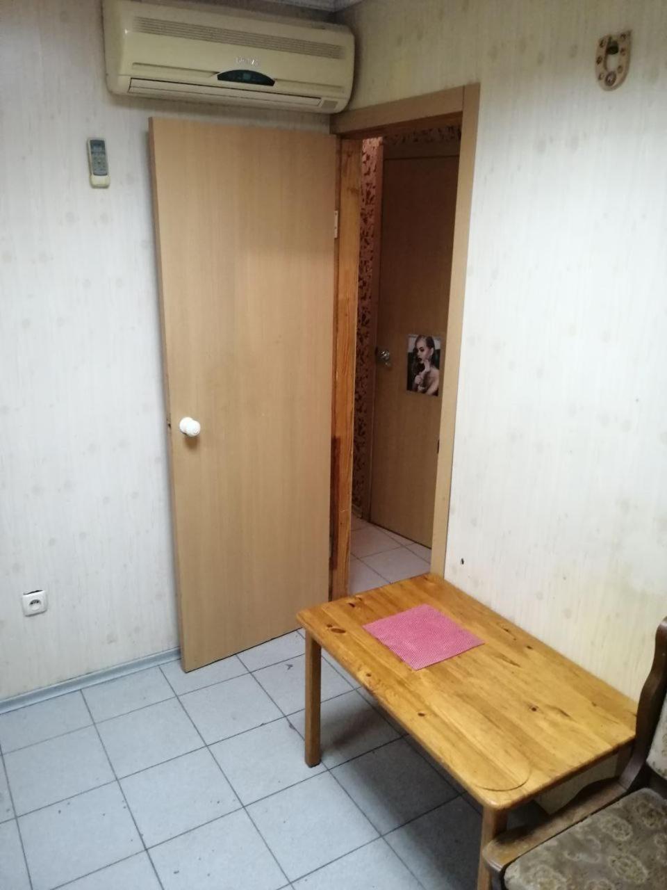 Apartment Khoroshaya Kvartira Goloseevskaya 3