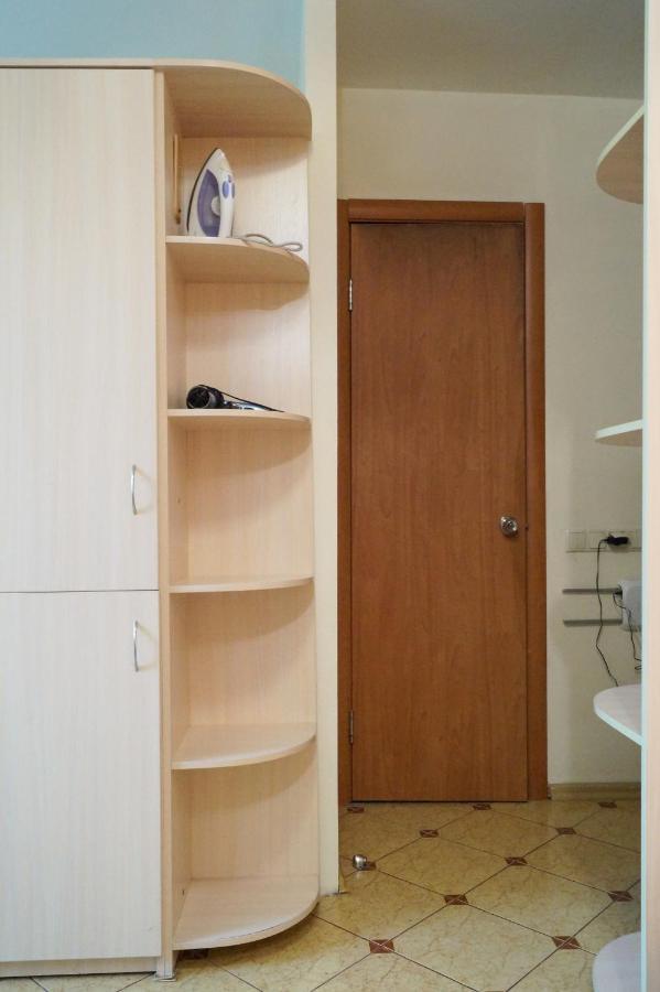 Khoroshaya Kvartira Goloseevskaya 3 * Kiev