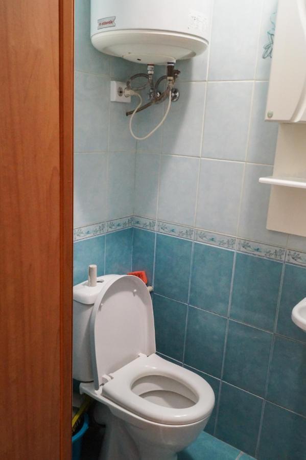 Apartment Khoroshaya Kvartira Goloseevskaya 3